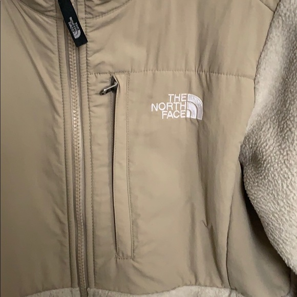 North Face Denali Jacket Beige Sz. Mrs - Picture 2 of 3